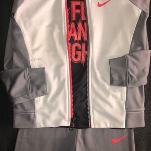 Nike Jumpsuit 3-Piece Set Size 5/6 worn twice.